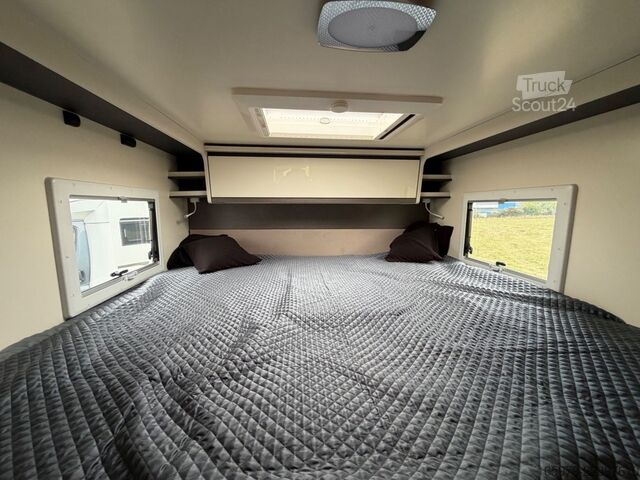 Semi-integrated camper MILLER Alaska