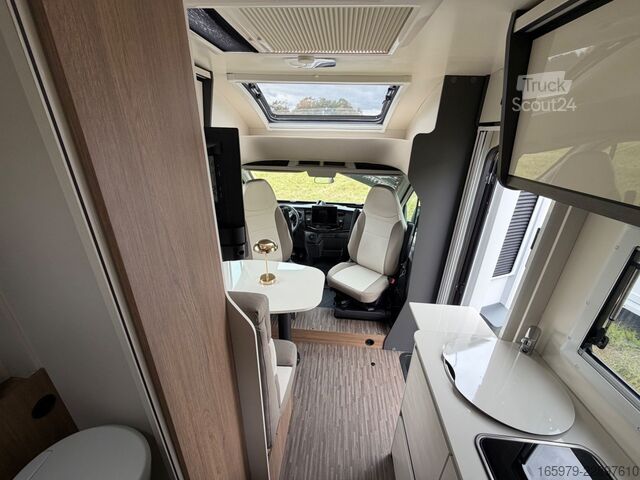 Semi-integrated camper MILLER Alaska