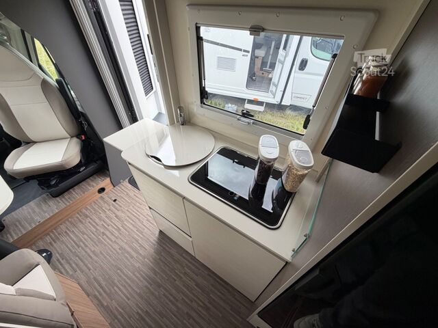 Semi-integrated camper MILLER Alaska