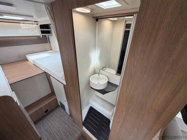 Semi-integrated camper MILLER Toronto - Ford