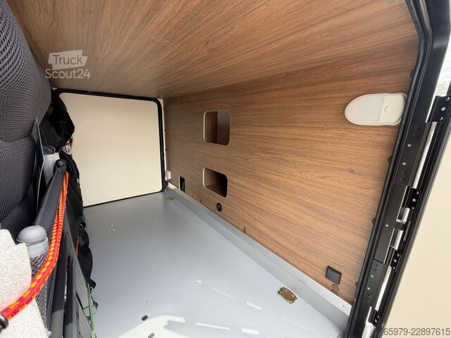 Semi-integrated camper MILLER Toronto - Ford