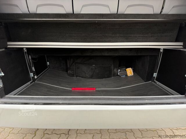 Minibuss MERCEDES-BENZ Sprinter 519 CDI 31 Sitzplätze VIP Kofferraum