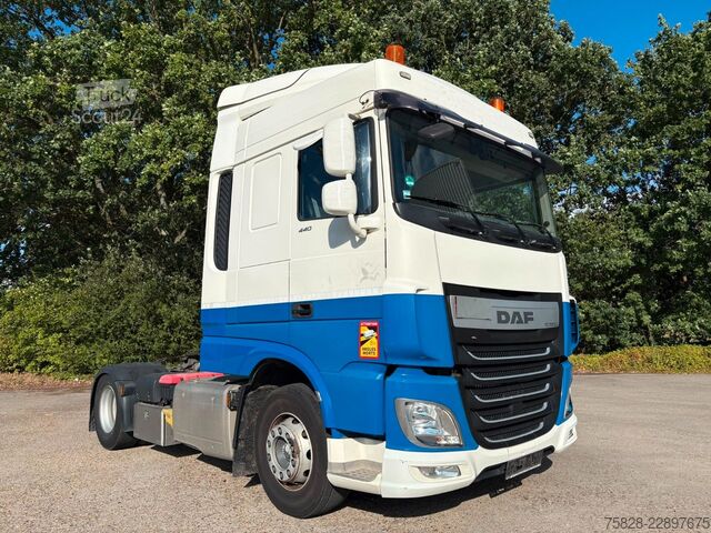 Standard trækkerunit DAF XF440 / Tacho SMT2/ Bycool / 2x auf Lager