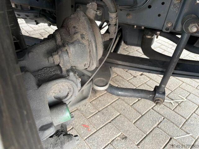 Maleta Iveco 120E 210 + LOADLIFT