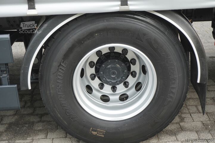 Presenning MAN TGS 18.430 4x2 / 2022 / Curtain. 21 EPAL