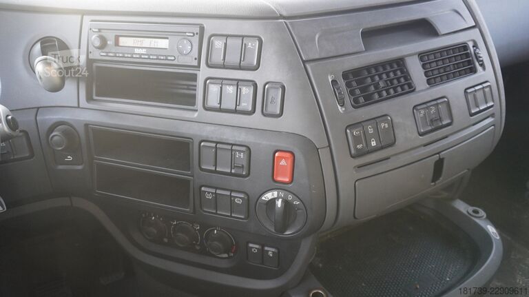 Konteyner DAF XF 410 EURO 6 /410 HP / 20 EPAL / lift
