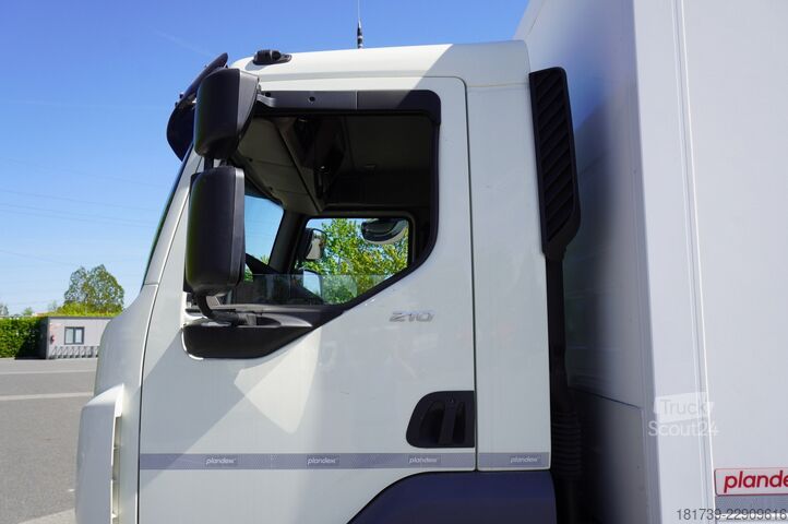 Beholder DAF LF 12.210 18-pallet container with tail