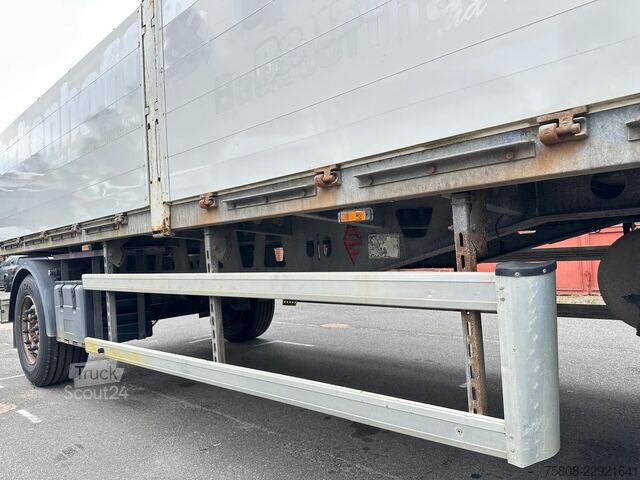 Avoperävaunu ACKERMANN-FRUEHAUF Baustoff 7,30m