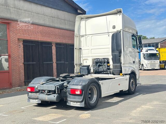 Vakio vetoauto DAF XF480FT SSC Schubbodenhydraulik Alcoa Retarder