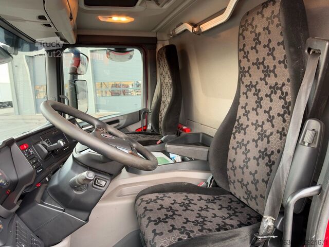 Saugwagen SCANIA P280 4x2 Simon Moos SLS1648 Combi