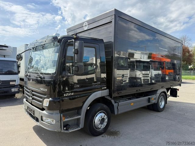 Gėrimų sunkvežimis MERCEDES-BENZ ATEGO 1224 L Getränkekoffer 5,3 m LBW 2 T*AHK