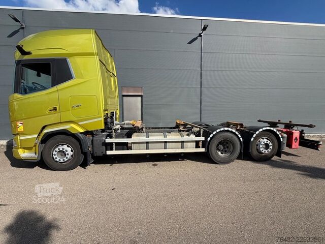 Șasiu de dubă DAF XG+480 FAN AUT LM