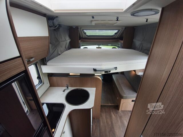 Daļēji integrēta kemperis CARADO T448