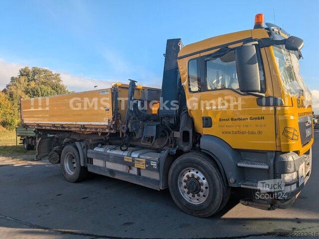 Kolmisivuinen kippiauto MAN TGS 26.440 / 6X4 / Manual / Hiab Kran 288