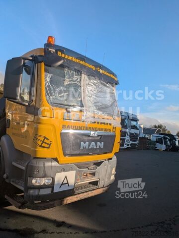 Kolmisivuinen kippiauto MAN TGS 26.440 / 6X4 / Manual / Hiab Kran 288
