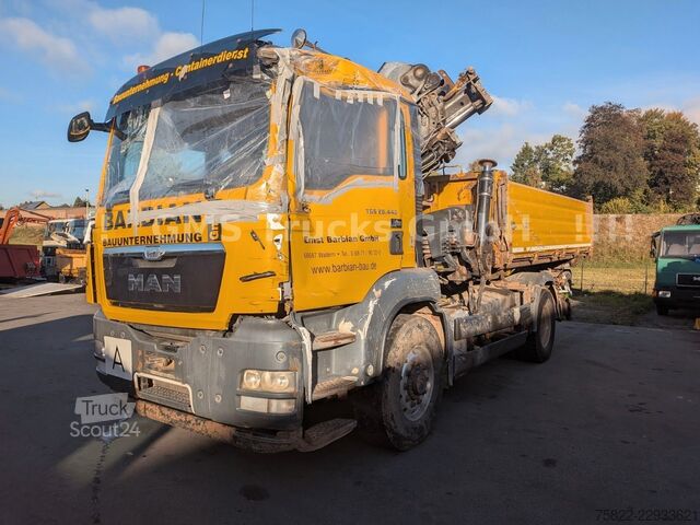 Kippiauto MAN TGS 26.440 / 6X4 / Manual / Hiab Kran 288