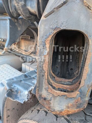Kippiauto MAN TGS 26.440 / 6X4 / Manual / Hiab Kran 288