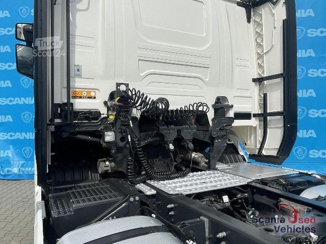 Tractor estándar Scania R 460 A4x2NA DIFF-L RETARDER P-AIRCO VECTO 3 ACC