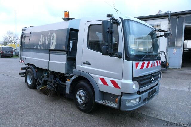 Speciális rendeltetésű teherautó mercedes-benz Atego 1018 Rechtslenker Schmidt SK 500 R Rückfahrkamera