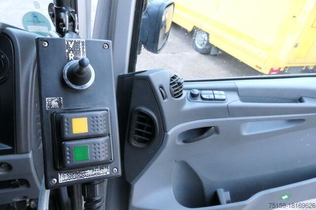 Speciális rendeltetésű teherautó mercedes-benz Atego 1018 Rechtslenker Schmidt SK 500 R Rückfahrkamera