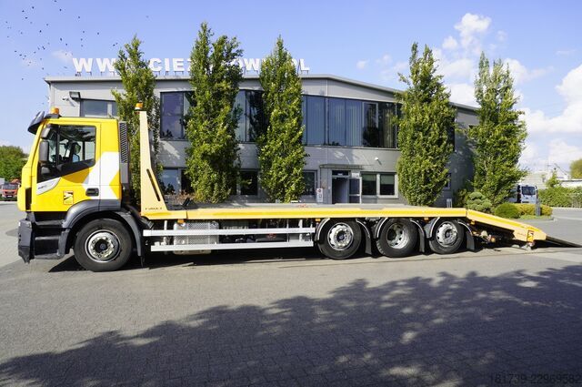 Lastebilkran Iveco Stralis 420 8x2 / Fiault tow truck body