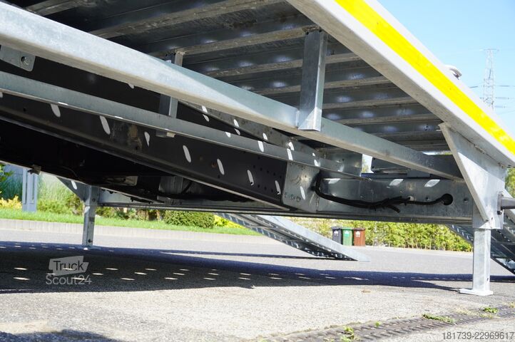 Nosturin päällirakenne Renault D12 / New galvanized tow truck superstru