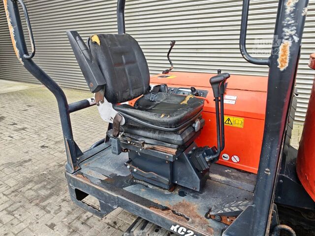 Samohodni tovornjak Kubota KC 250 HR-4