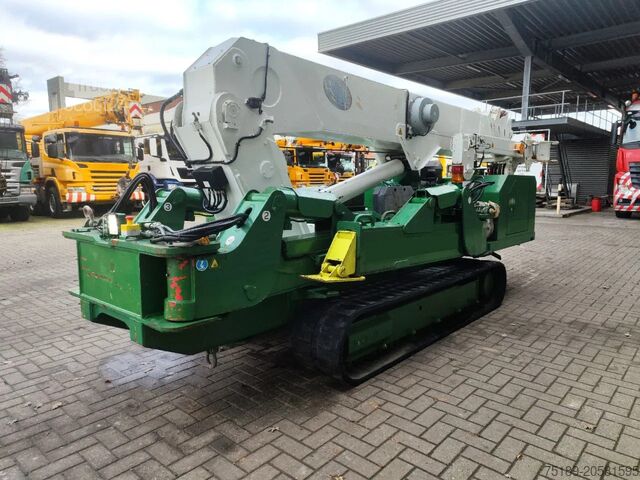 Mini-grue Unic URW 706 CDE