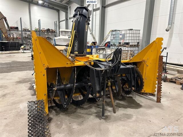 Dalen snow blower w/ Hardox steel. Slightly used. Dalen snow blower w/ Hardox steel. Slightly used.