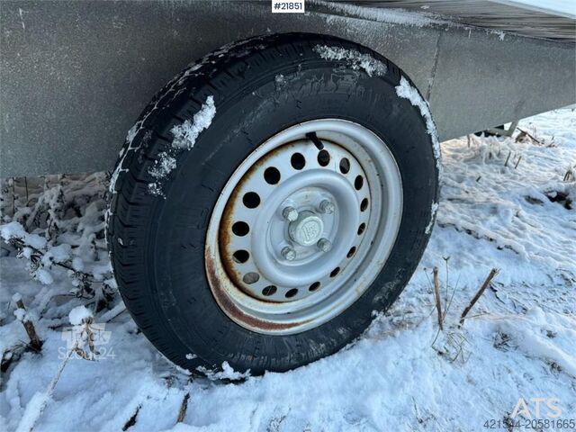 Arbejdsbarak med forbrændingstoilet  Arbeidsbrakke m/ forbrenningstoalett