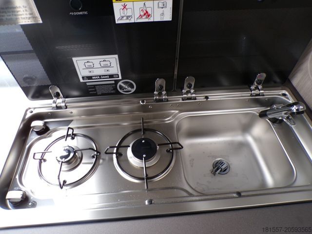 Kastenwagen Wohnmobil / Campervan BÜRSTNER Lineo C 590 Sofort Verfügbar, Automatik