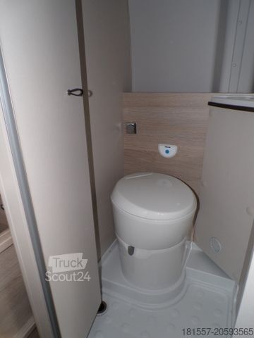 Kastenwagen Wohnmobil / Campervan BÜRSTNER Lineo C 590 Sofort Verfügbar, Automatik