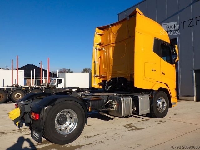 Standard trækkerunit DAF XG+ 530 Skylight/Intarder/Hydr./PTO/Alcoa/257tkm