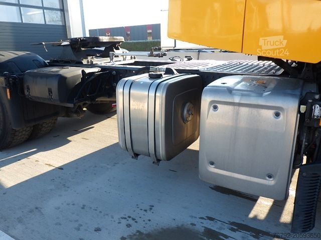 Standardowy ciągnik siodłowy DAF XG+ 530 Skylight/Intarder/Hydr./PTO/Alcoa/257tkm