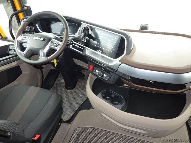 Standardowy ciągnik siodłowy DAF XG+ 530 Skylight/Intarder/Hydr./PTO/Alcoa/257tkm