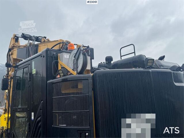 Bandgrävare CAT 325FLCR