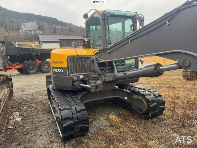 ķēžu ekskavators Volvo ECR88D tracked excavator with tilt and bucket. Onl