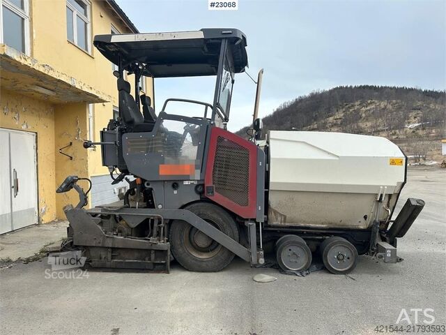 Paver Dynapac SD1800W asphalt paver