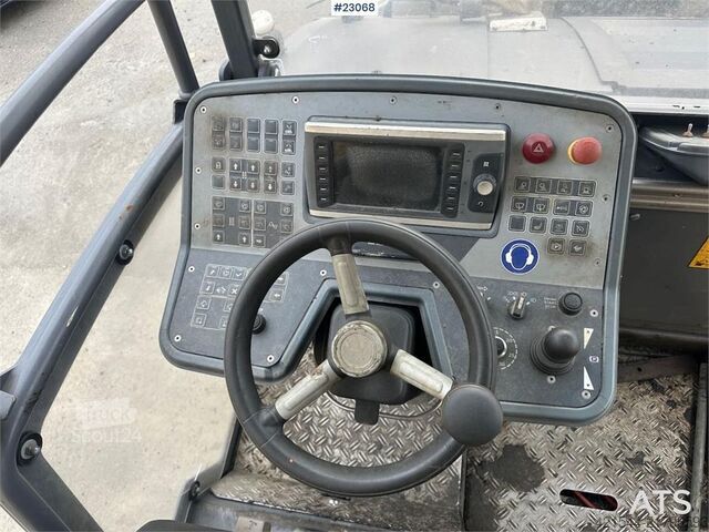 Асфальтоукладчик Dynapac SD1800W asphalt paver