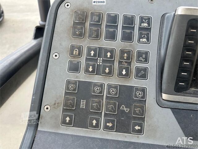 Асфальтоукладчик Dynapac SD1800W asphalt paver