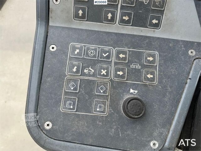 Асфальтоукладчик Dynapac SD1800W asphalt paver