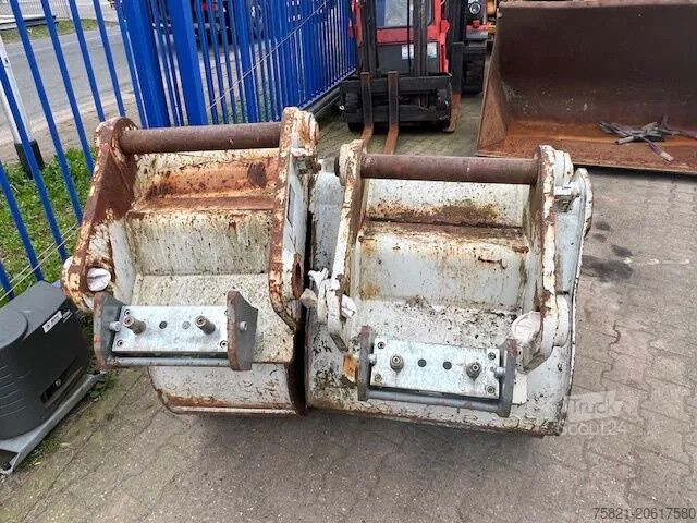 Kolové rypadlo New Holland MH Plus 2wege Bagger