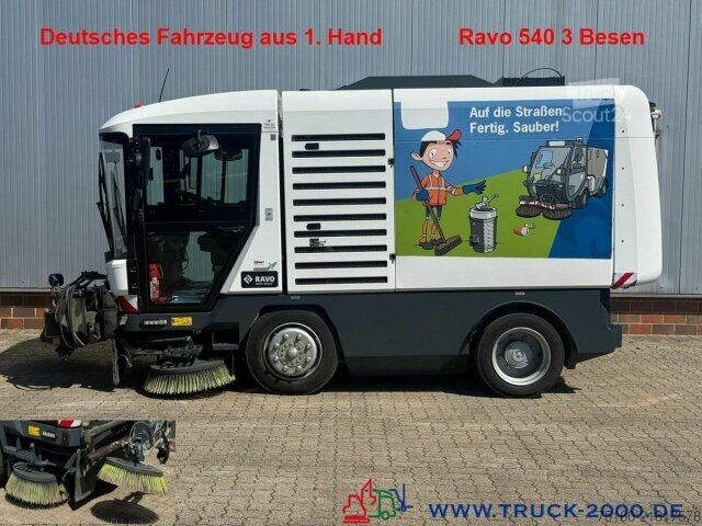 Barredora de calzadas Ravo Ravo 540 3 Besensystem + HD Reiniger mit Lanze