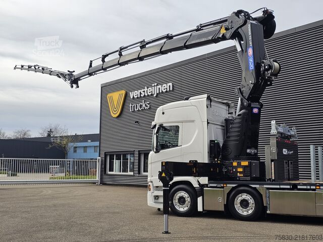 Kranbil Scania R590 V8 / 8x2 / HMF 9520 + JIB + LIER / TREKKER...