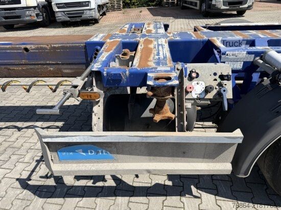 Değişebilir kasalı yarı römork D-Tec D-TEC VCC-01 CONTAINERCHASSI, MITTEL-UND HECKAUSSCHUB, LIFTACHSE,
