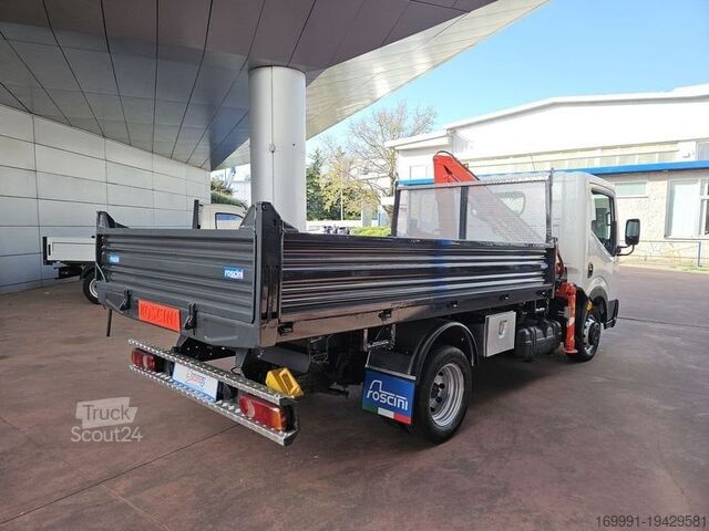 Furgon Nissan Cabstar