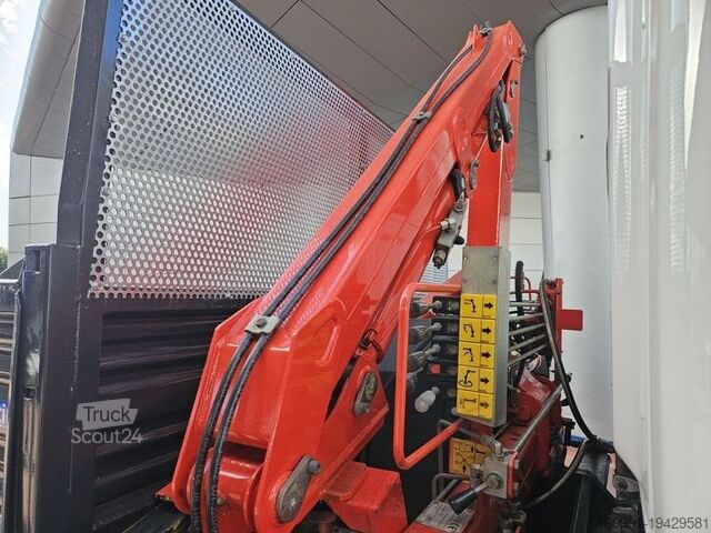 Furgon Nissan Cabstar