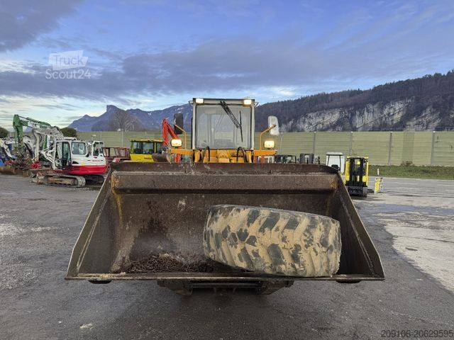 Kolový nakladač LIEBHERR L 531 Radlader Hochkippschaufel 6 Zylinder Motor