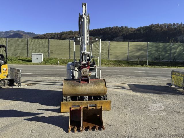 Mini ekskavatör TAKEUCHI TB 325R Powertilt 3xSchaufeln 2310 kg