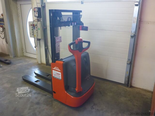 Stivuitor manual Linde L12 Waage Ravas